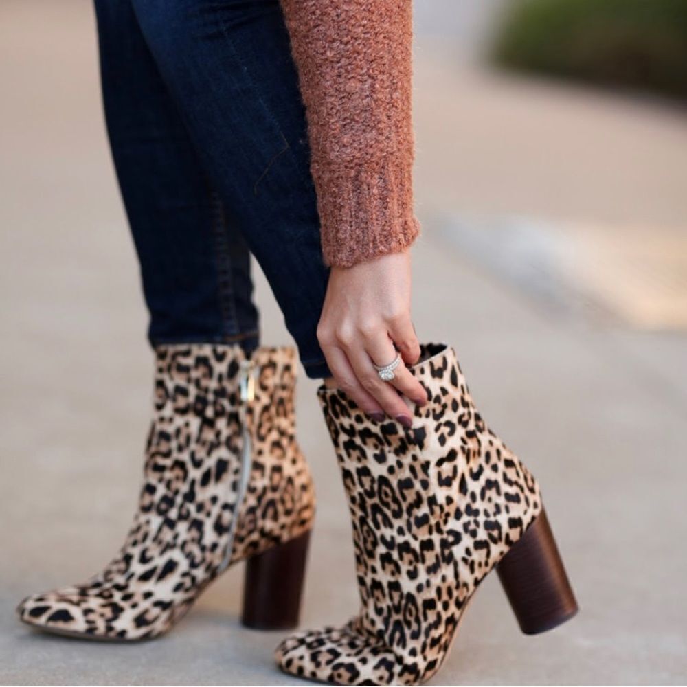 Sam‎ Edelman Corra Leopard Booties Size 8.5 B82